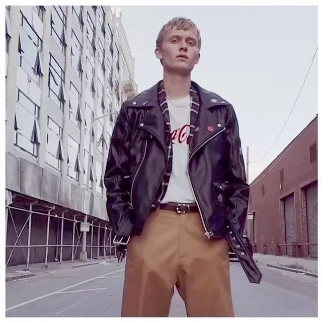 不會穿搭的男性看過來，Zara的衣服隨便挑，都很合適
