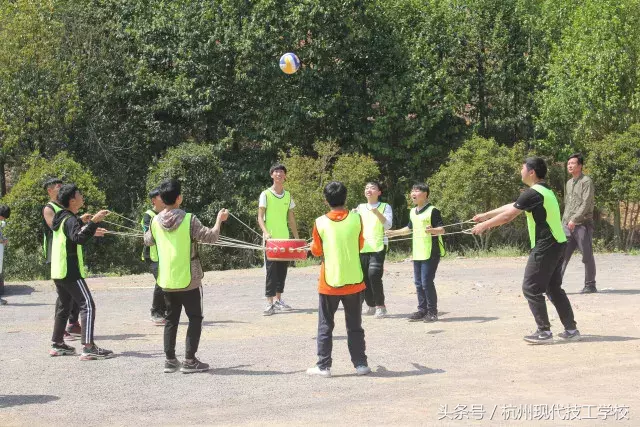 我们不一样！！！来自杭州现代技工学校学生拓展训练的深度启示！