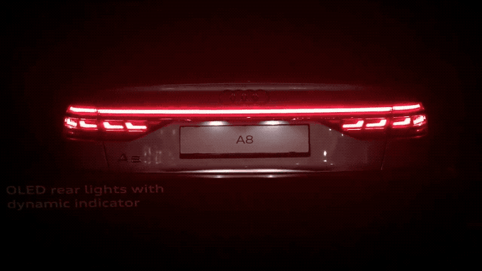 别的媒体不会告诉你的奥迪 A8L 小秘密，尽在本篇吹牛必备秘笈