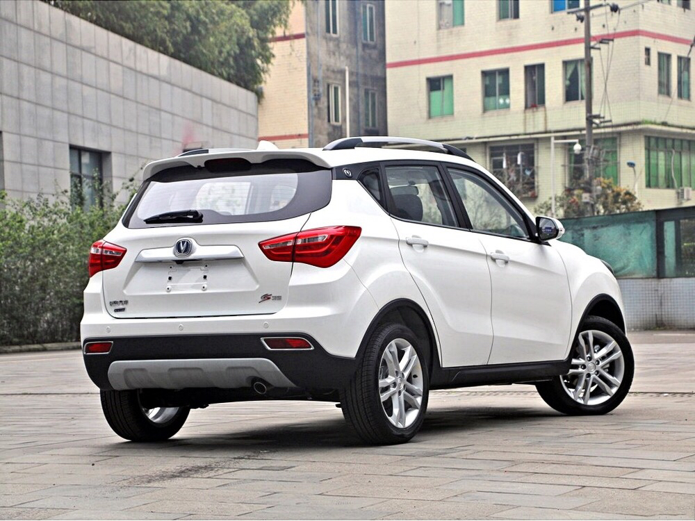 长安cs35二手车价格(长安cs35搭载1) - 价格百科