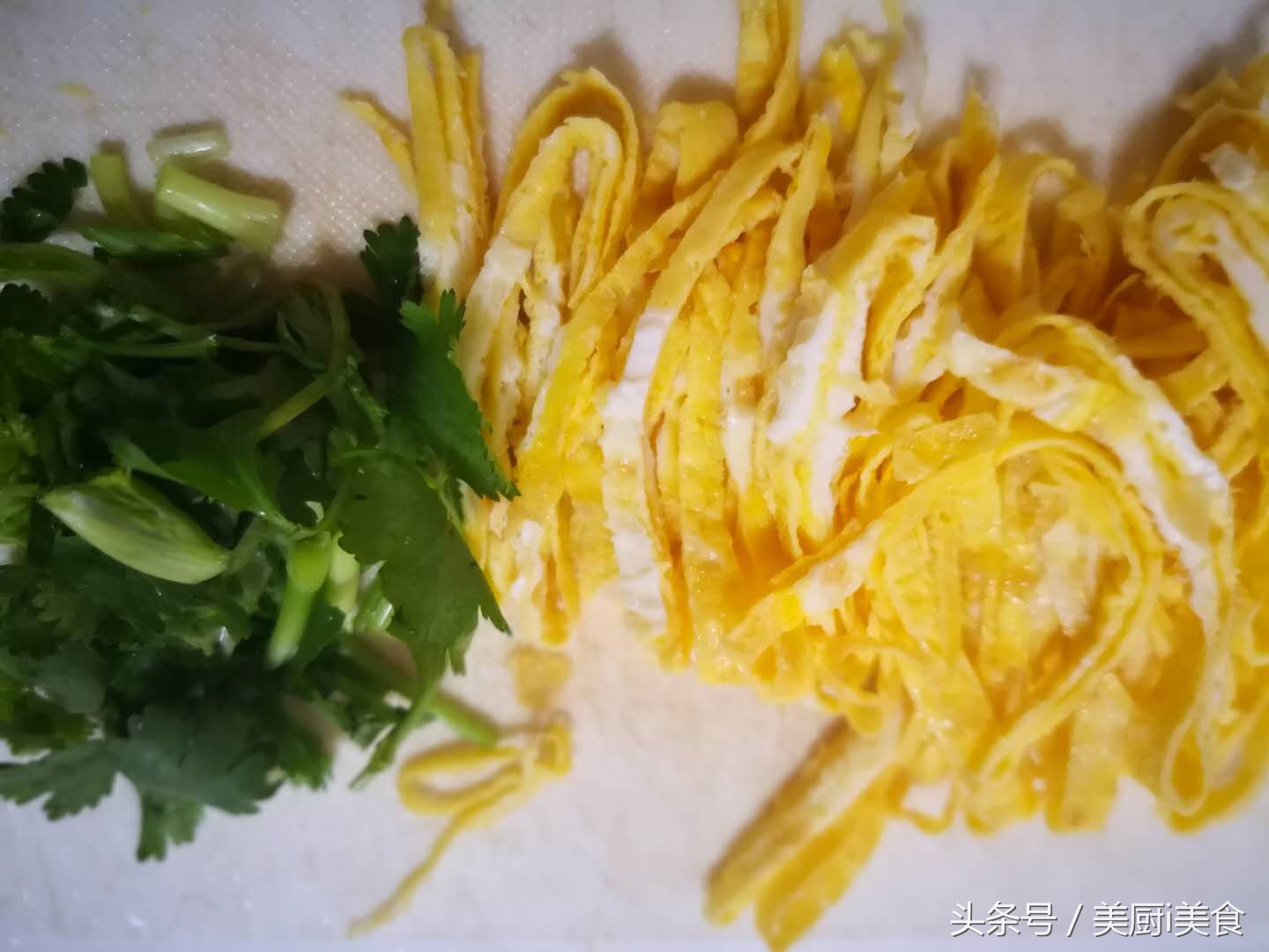 燕皮馄饨怎么做（12步学做福建特产燕皮馄饨）