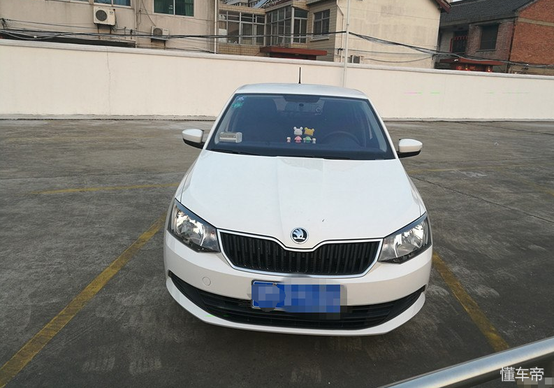 晶锐怎么样？车主说7万多的合资车配ESP很良心，发现三个缺点