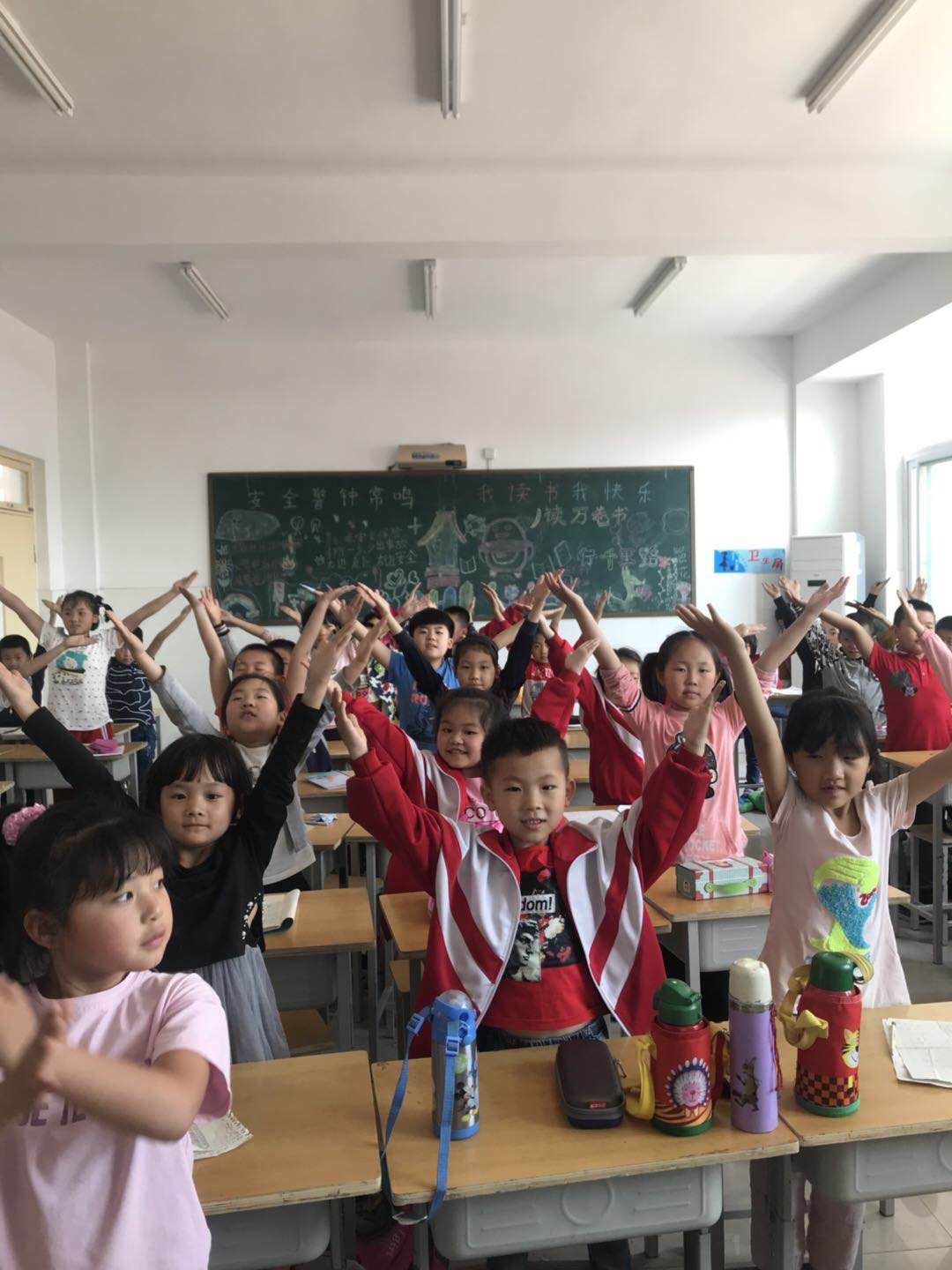 《朱子家训》拼音版全文和注释