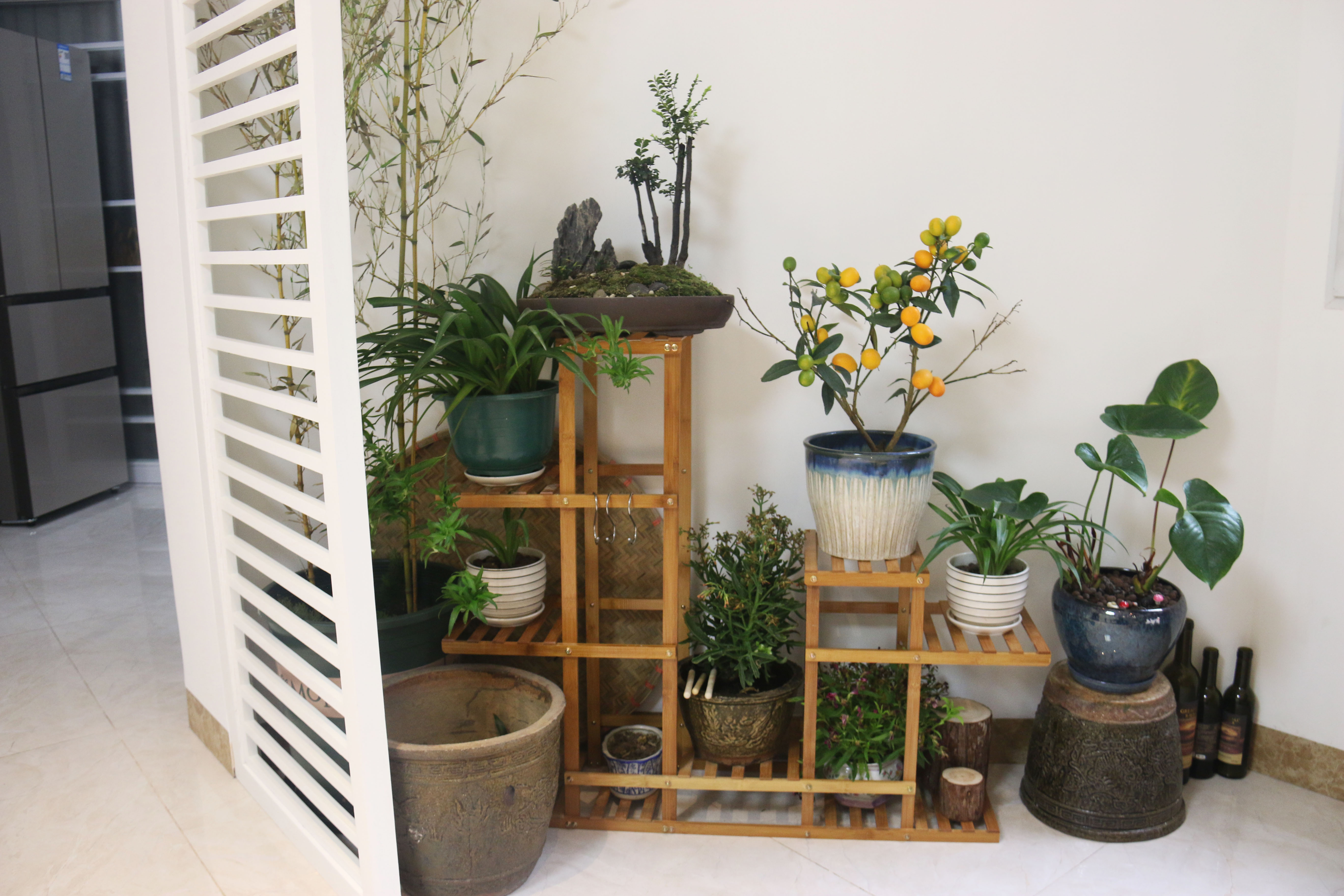 忍不住晒晒70㎡简约新房，砸了15万装修，我猜你头一回见这种客厅