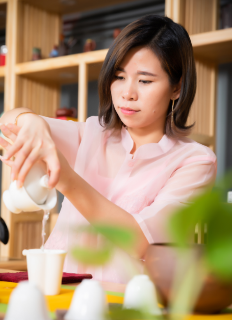 郑莲英教你如何泡制铁观音茶叶！