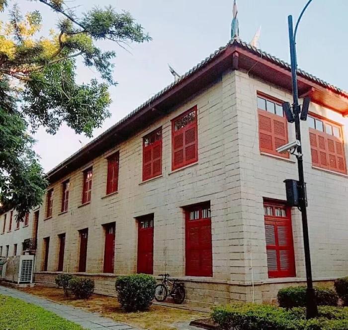 这个“东方夏威夷”不止有鼓浪屿、环岛路，更是“吃货的天堂”！