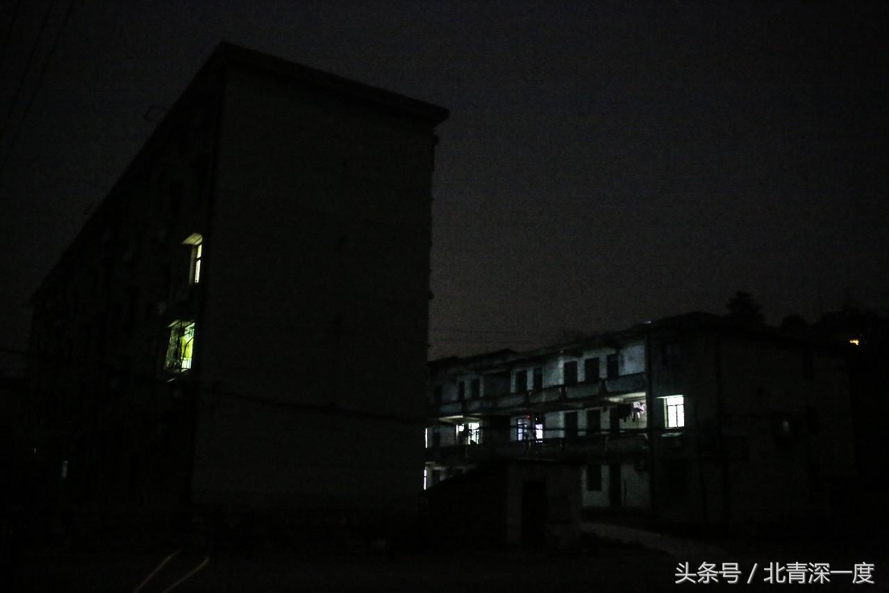 生在矿区：他们正在被遗忘｜图片故事