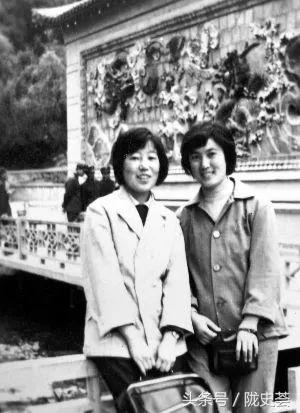 在甘南草原上，他边放羊边学英语，结果高考英语成绩全省第一