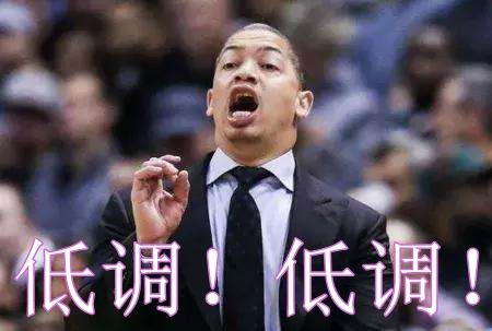 nba有哪些动作晃到的囧囧(靠一个镜头就走红？卢成名于AI胯下，麦迪35秒打到布朗表情呆滞)