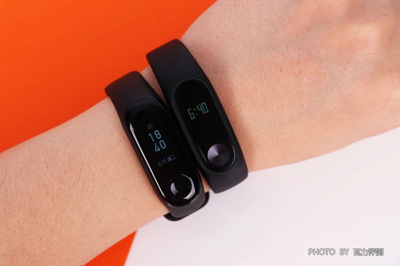 小米手环3评测 充电的时候遇到了小问题