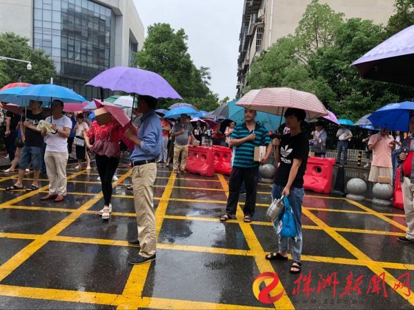 图说株洲2018年高考第一天！