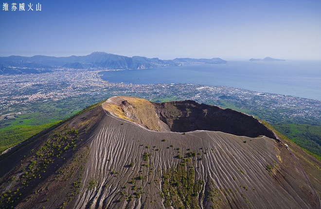 多巴火山(距今7万年前的多巴火山喷发，人类历史上经历的最大规模火山喷发)