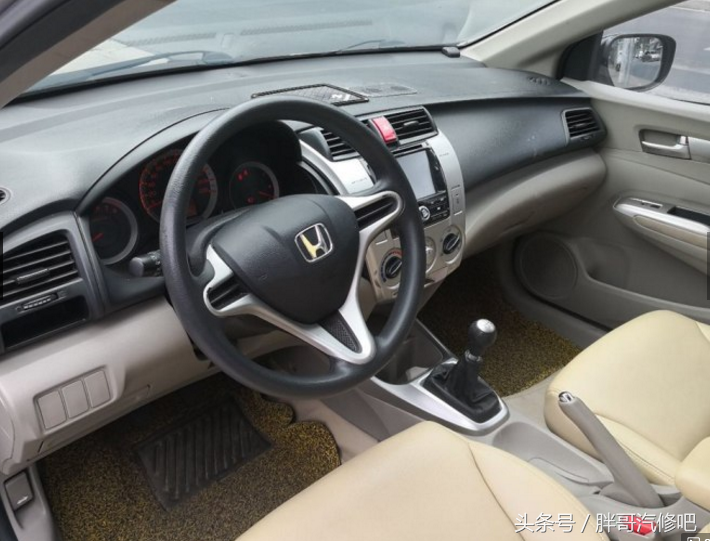 预算3万元买二手车，选对了车型你就成功一半，胖哥推荐三款车型