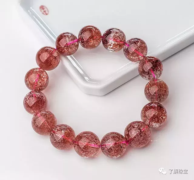 别总说水晶廉价,这些大牌水晶比黄金还贵,甚至让你高攀不起!