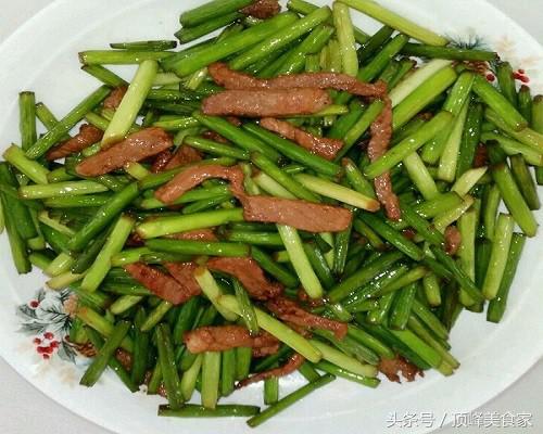 饭店名字威武的6道菜，吃过3道的一定眼泪“哗哗”流