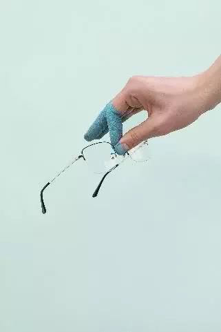 约在黄冈万达，见你 aojo生活眼镜，总有一款适合你