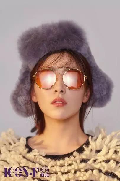 约在黄冈万达，见你 aojo生活眼镜，总有一款适合你