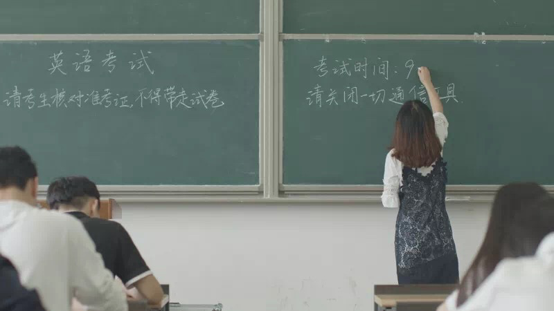 相同一所大学的一本和二本有什么区别，毕业证书会有什么不同？
