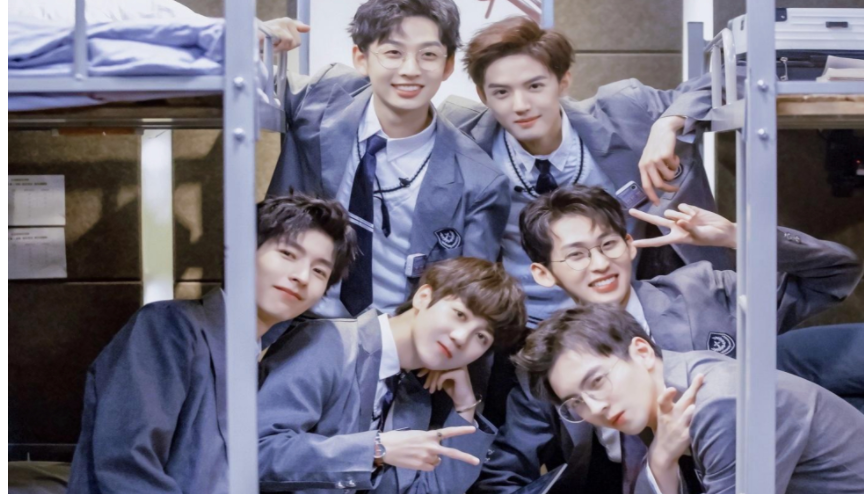 北京邮电“校草”唐九洲，高考成绩647分，娱乐圈名副其实的学霸