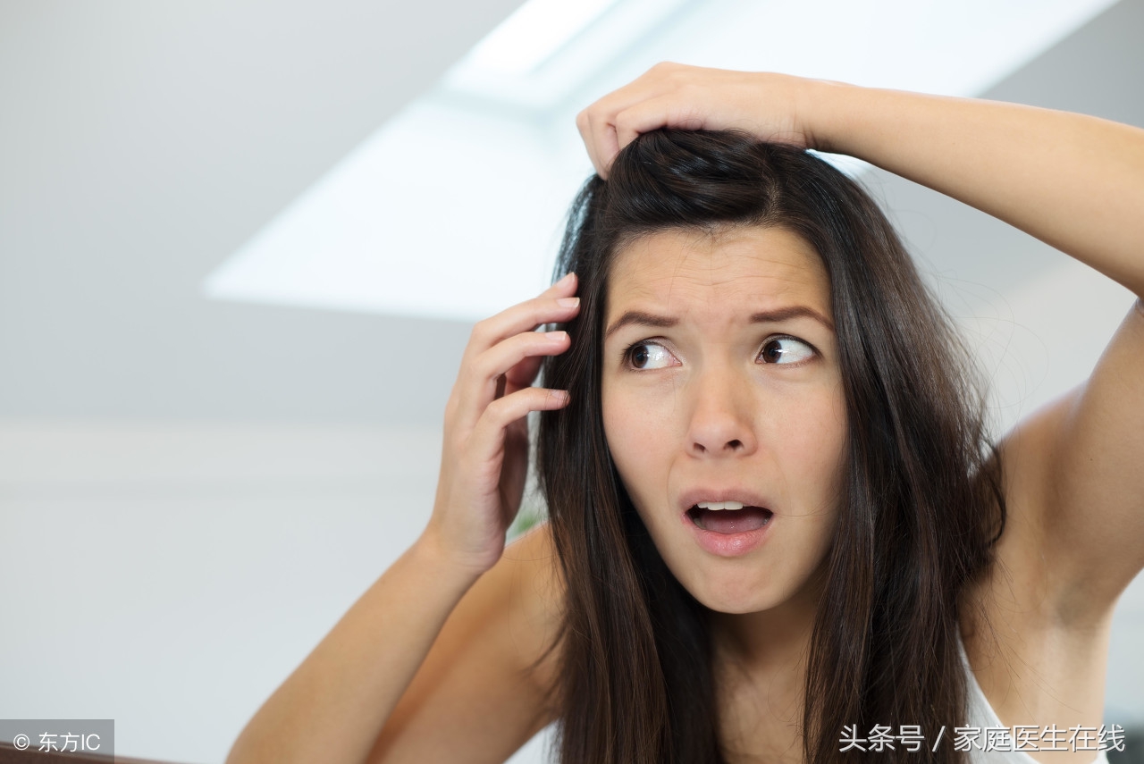 害怕头发掉光，这三件事要赶紧做，有效预防脱发
