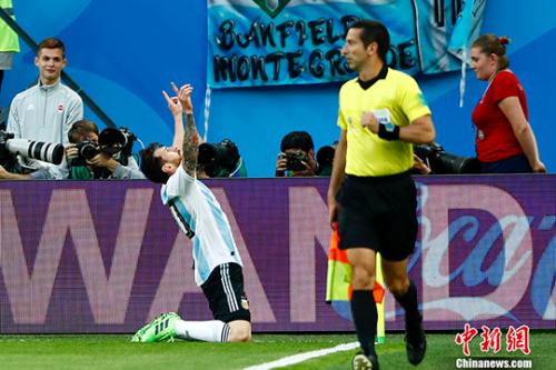 94世界杯阿根廷对尼日利亚(梅西罗霍建功！阿根廷2：1战胜尼日利亚惊险晋级)