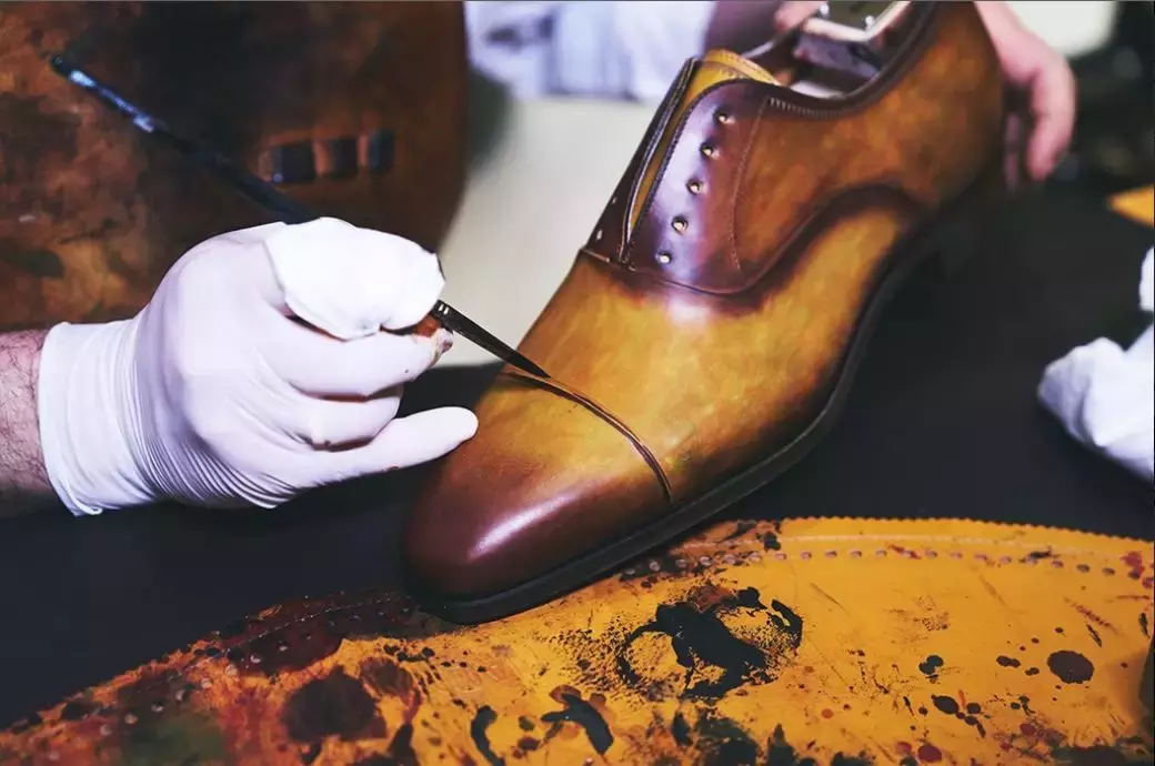 关于手工擦色皮鞋你了解多少？