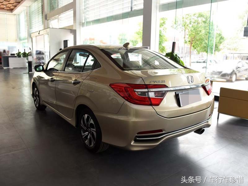 这四款自吸合资紧凑型车满载五人不吃力，它2.0L+6AT时速207公里