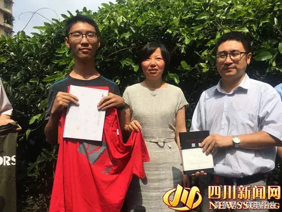 今天,这所985高校发出了第一封录取通知书!