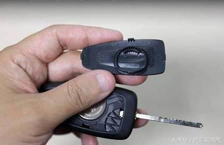 汽车的遥控钥匙电池能用多久？没电了怎么办？