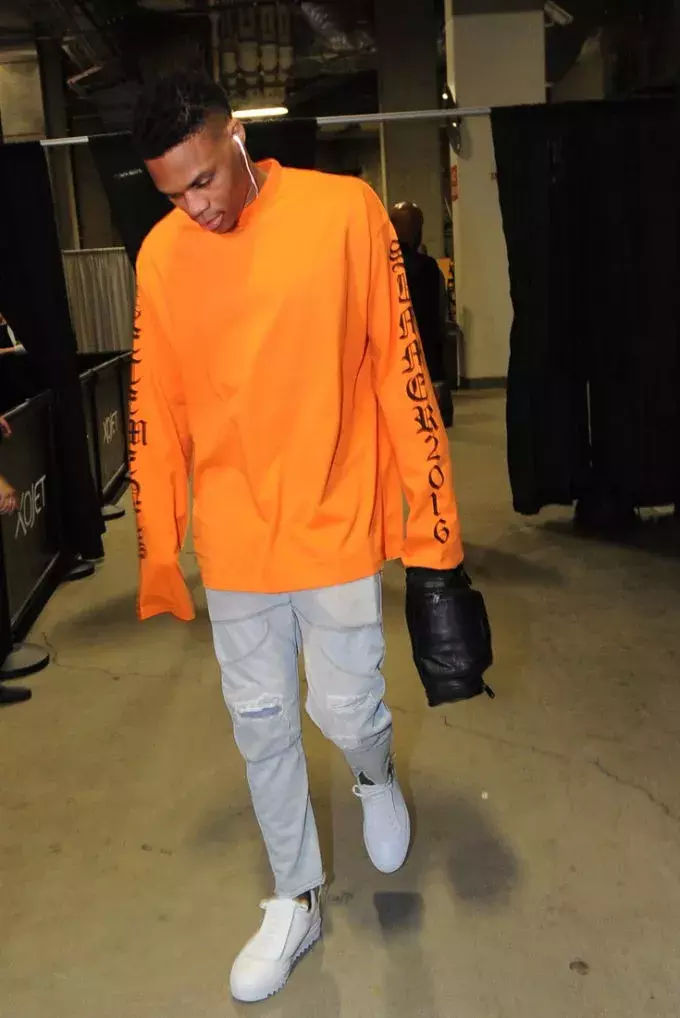 人人都在穿的 Oversize 风格，怎么穿出不一样的高级感来？