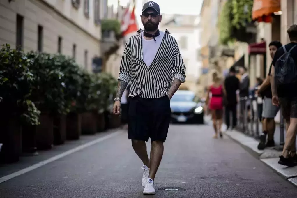 人人都在穿的 Oversize 风格，怎么穿出不一样的高级感来？