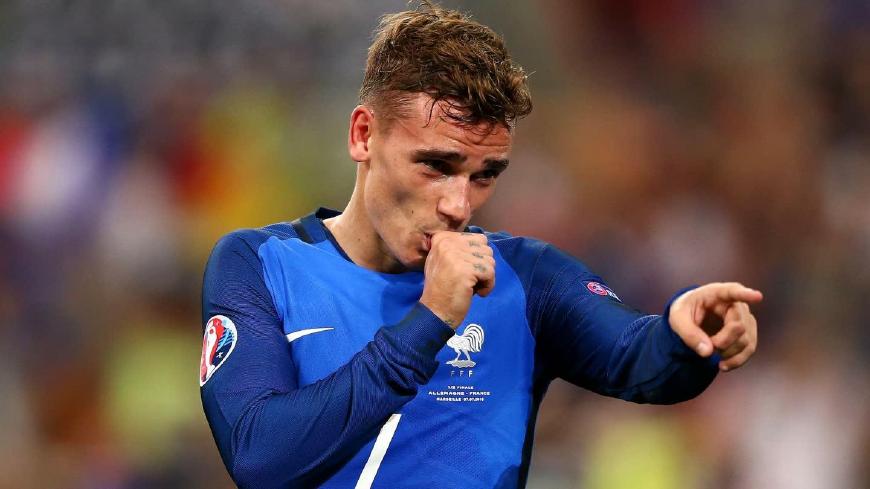 2018年世界杯冠军(法国队夺得2018年世界杯冠军!