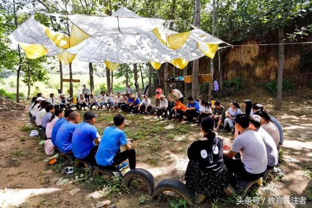 一所鼓舞人心的郑州森林学校，真人打地鼠、山坡滑梯、轮胎攀岩！