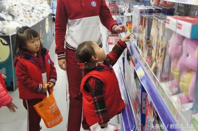 一所鼓舞人心的郑州森林学校，真人打地鼠、山坡滑梯、轮胎攀岩！