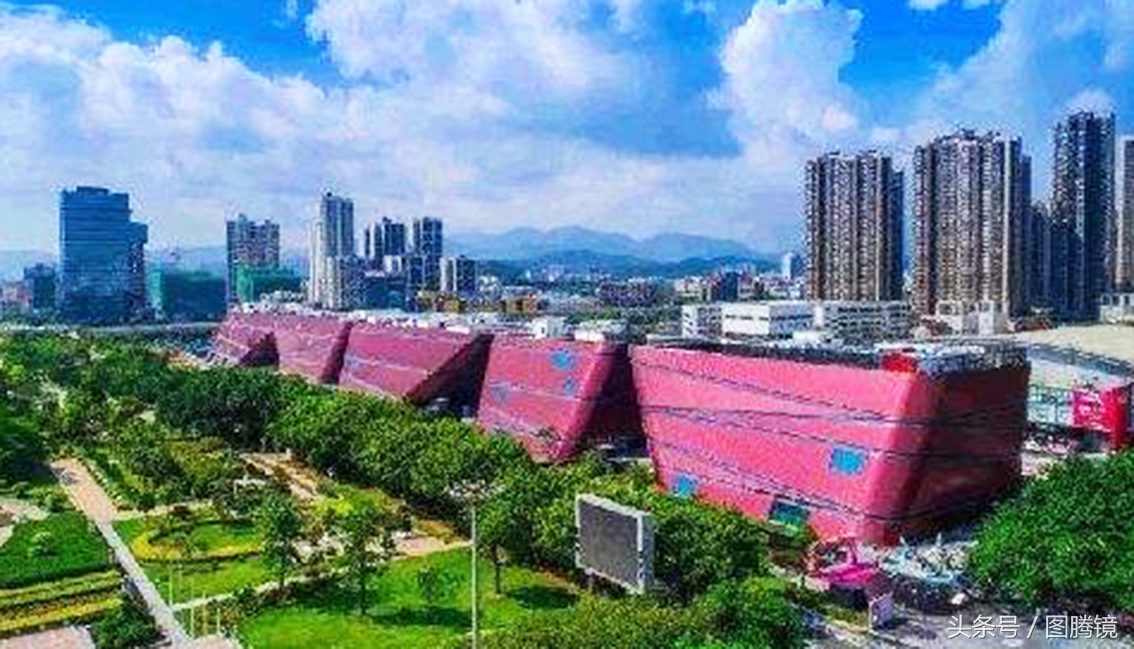 龙华哪里适合看世界杯(用克罗地亚世界杯精神，礼献深圳东部城市中心)