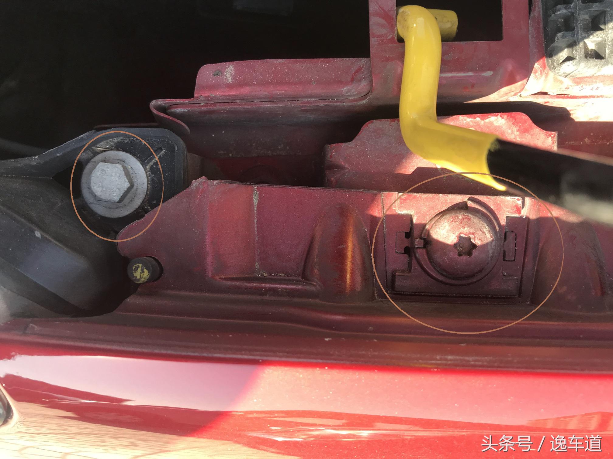 谁说平民没钱就不能买敞篷跑车，他只花了十三万就圆了跑车敞篷梦