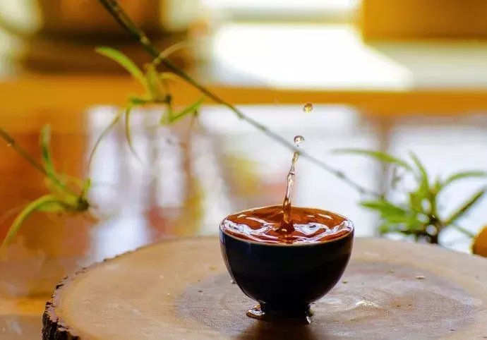 喝茶也能品出寓意?5首诗词说透茶的那些事!