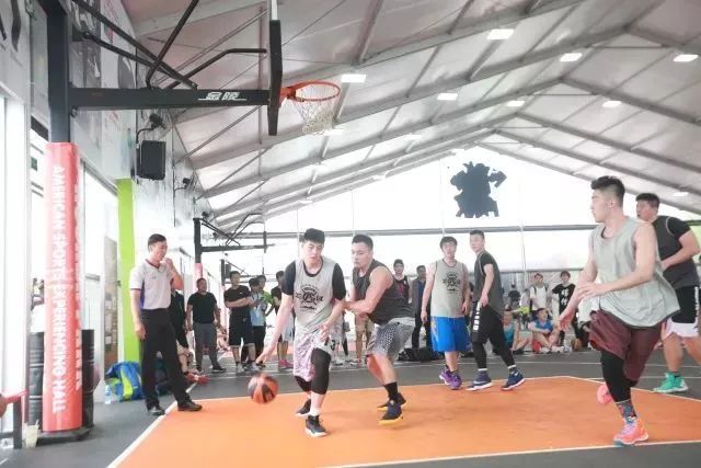 3v3篮球比赛发球时间是多少(报名｜上海城市业余联赛徐汇区篮球3V3比赛，秀下精准的投篮吧！)