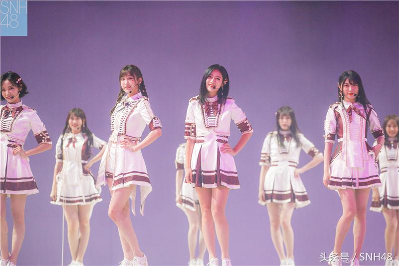 snh48的理想型世界杯(SNH48 GROUP第五届偶像年度人气总决选收官 李艺彤斩获第一)