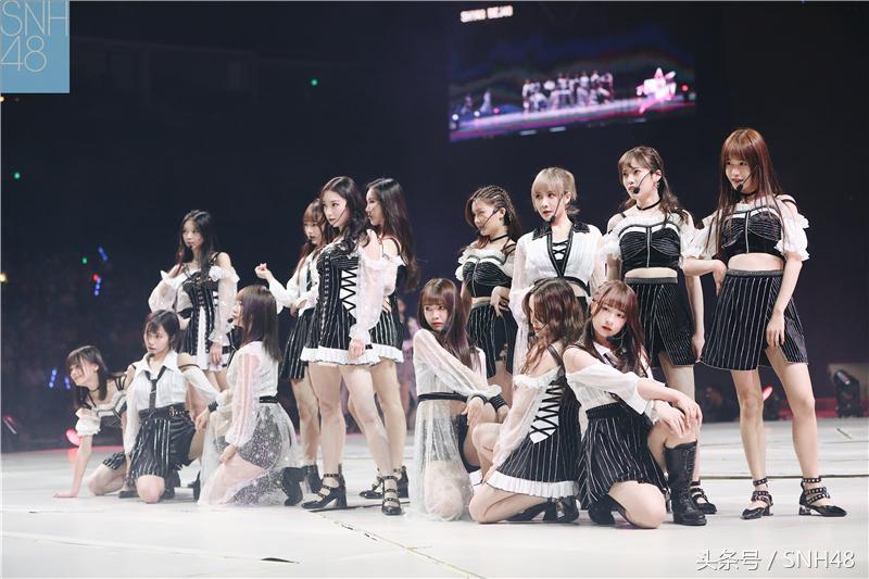 snh48的理想型世界杯(SNH48 GROUP第五届偶像年度人气总决选收官 李艺彤斩获第一)