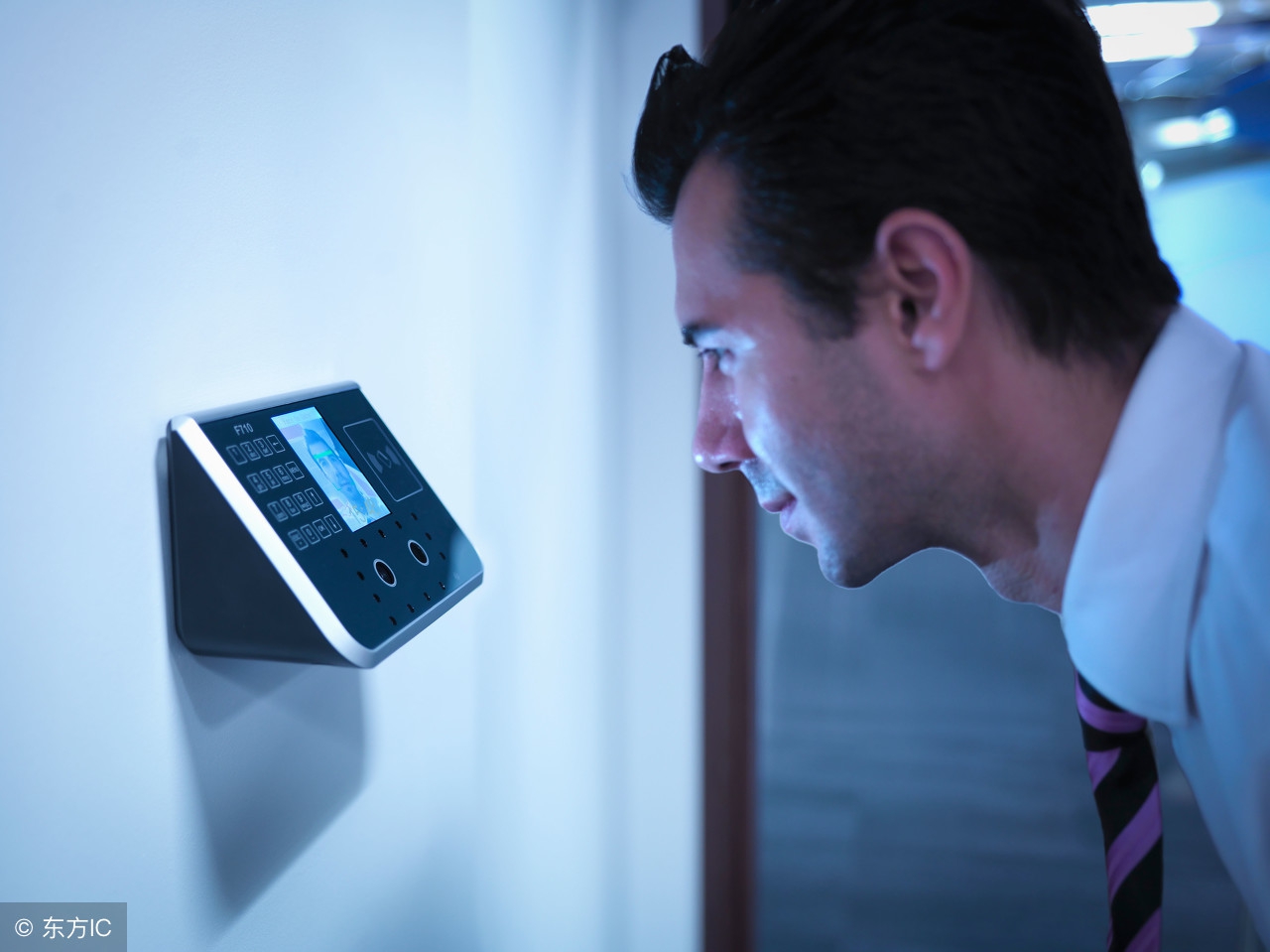 走“高大上”路线！西安交大今年可“刷脸”签到、实现无卡支付，成西部首创！