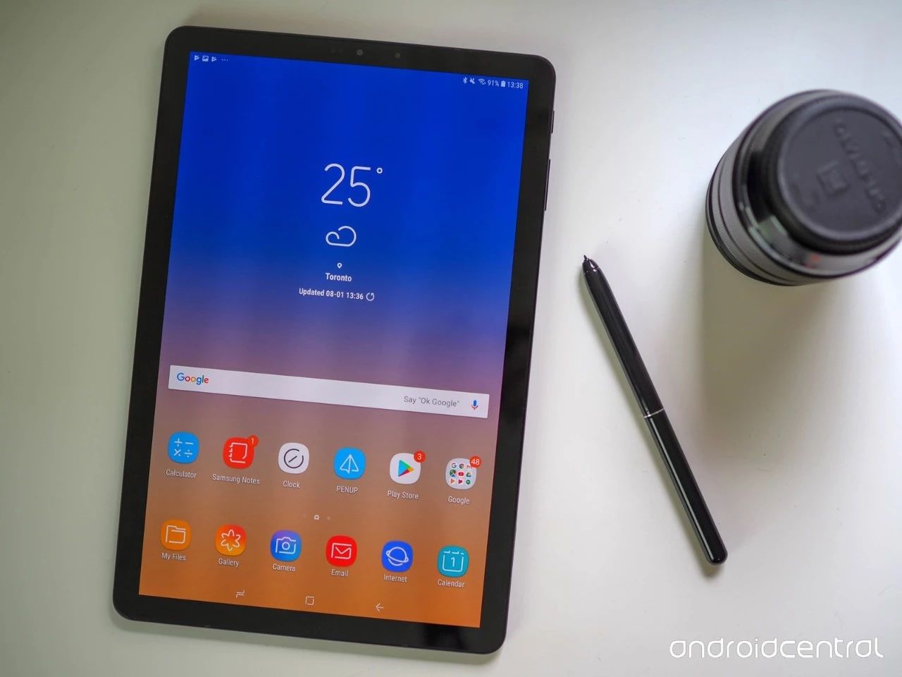 奥迪S4 iPad壁纸高清下载_豪华轿车桌面背景图片