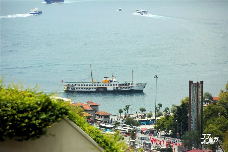 黑海与地中海之间的唯一通道：博斯布鲁斯海峡