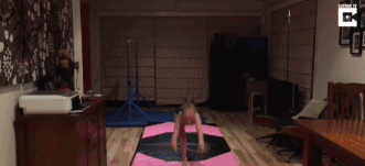 43岁澳洲糙汉老爸这次为女儿豁出去了，现实反差太太太太太萌了！