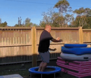 43岁澳洲糙汉老爸这次为女儿豁出去了，现实反差太太太太太萌了！