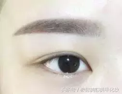 来欣赏一下万元级别定制的半永久眉毛!