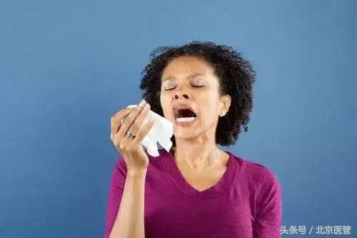 被过敏性鼻炎“整”怕了?这部权威指南告诉你怎么治最有效!
