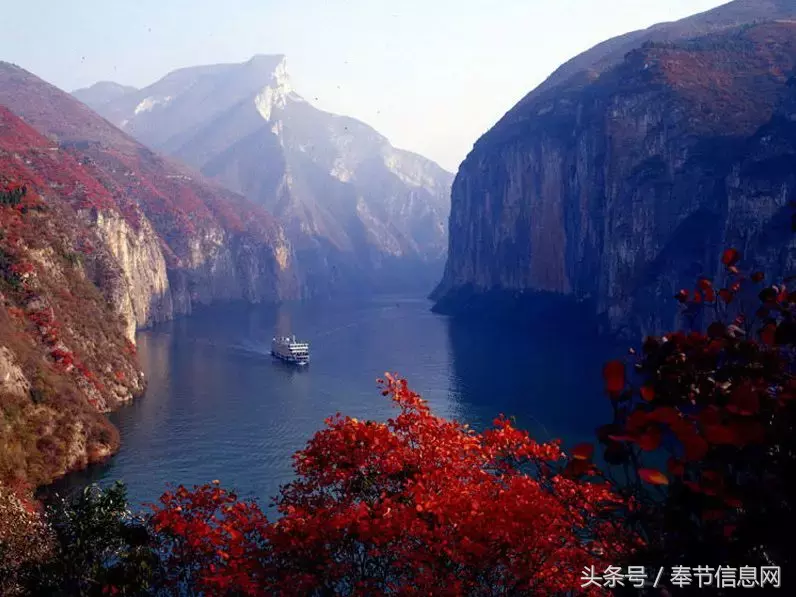 瞿塘峡，长江上最奇秀壮丽的山水画廊……