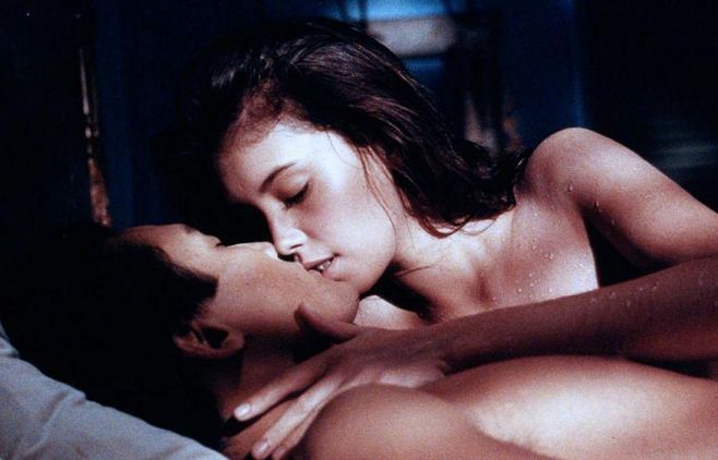 这才是情人福利电影，羞得我不敢配图