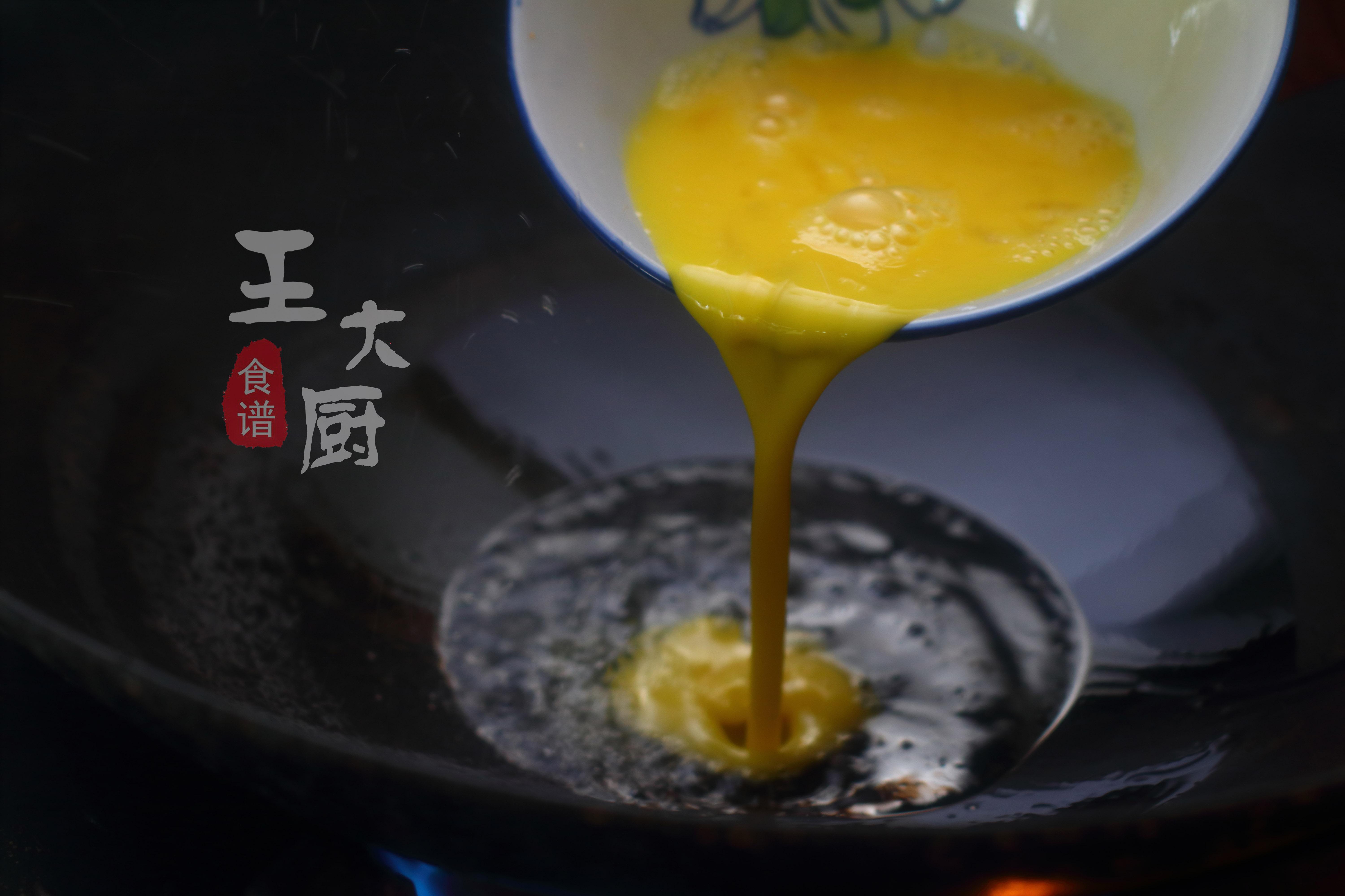 菠蘿飯的做法 最正宗的做法,菠蘿飯的做法 最正宗的做法蒸